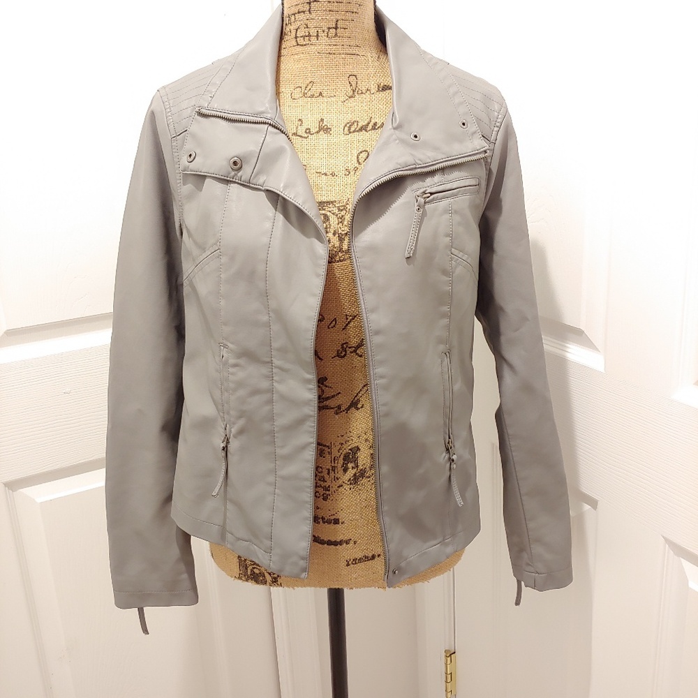 NWOT Apt. 9 Faux Leather Moto Jacket Gray Women's